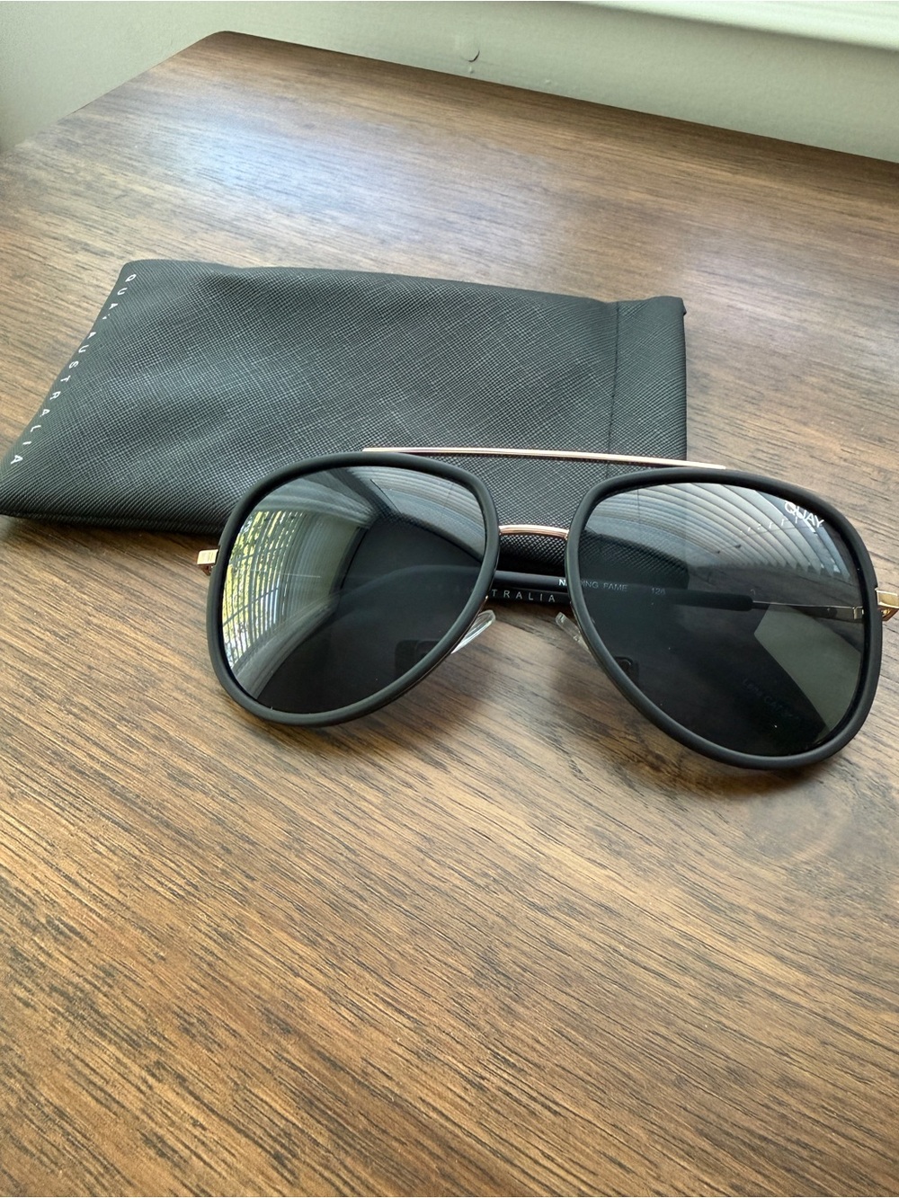 QUAY Needing Fame Sunglasses